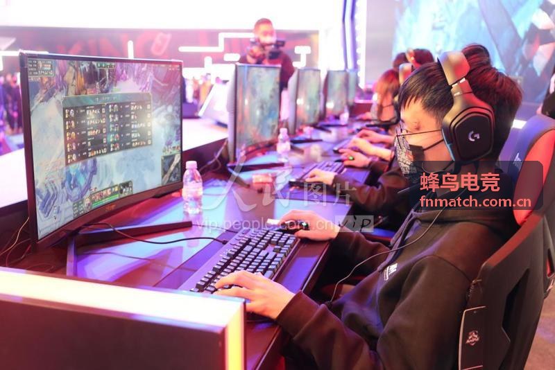 蜂鸟电竞版本更新专题封面图